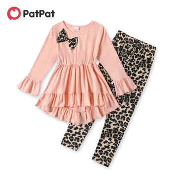  PatPat Комплект от 2 теми за малки момичета с лък, топ с къдри и дълги ръкави и панталони с леопардовым принтом